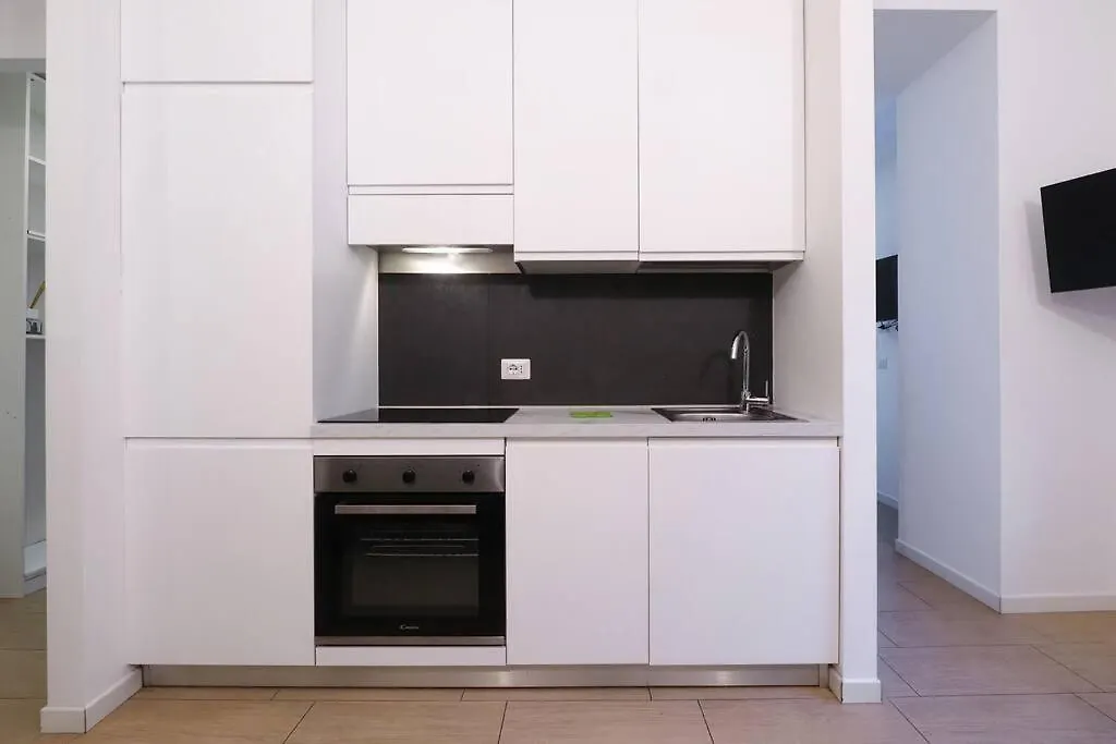 Contempora Apartments - Bilocale Via Verro Milan Italy